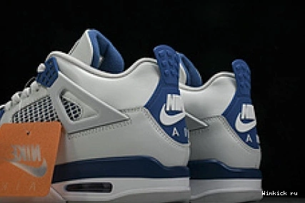 BLUE 4 MILITARY JORDAN AIR 0815